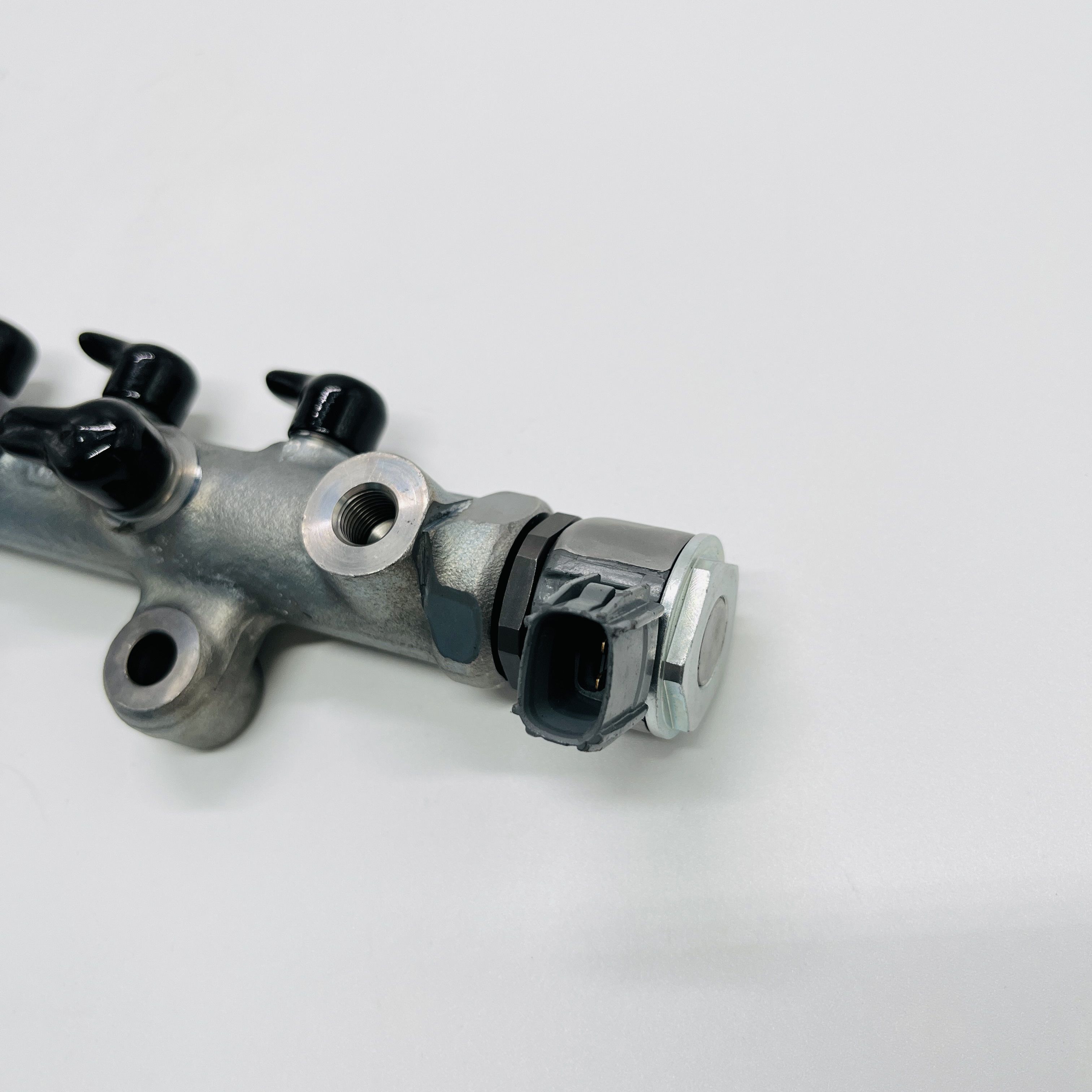 095600-5710 (8) 095600-5710 (8)