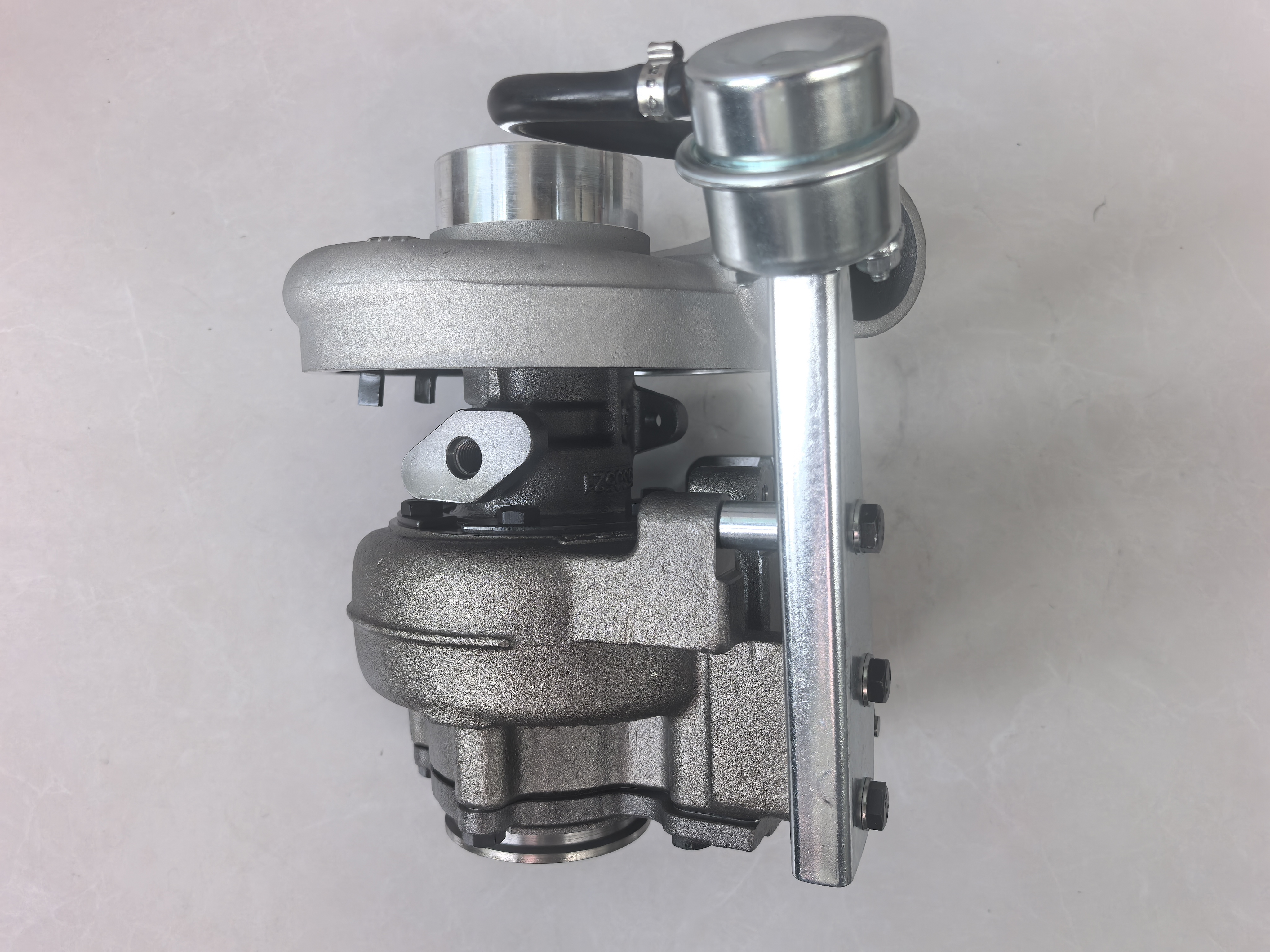 Turbochargers 4045877 4045184