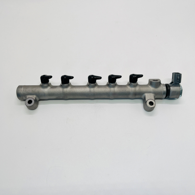 Common Rail Pipe 095600-5261 31303612