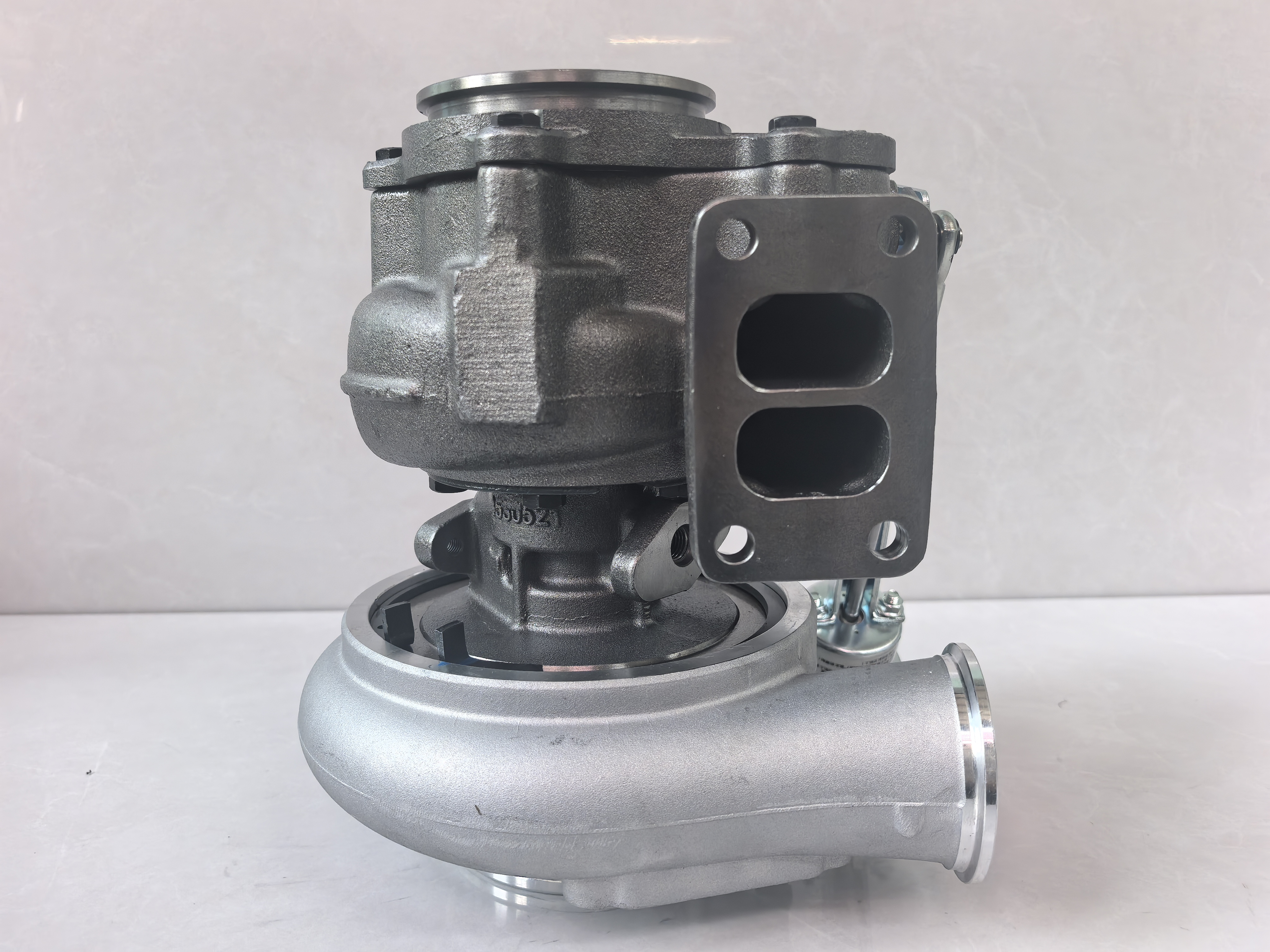 Turbochargers 4049358 C4051384