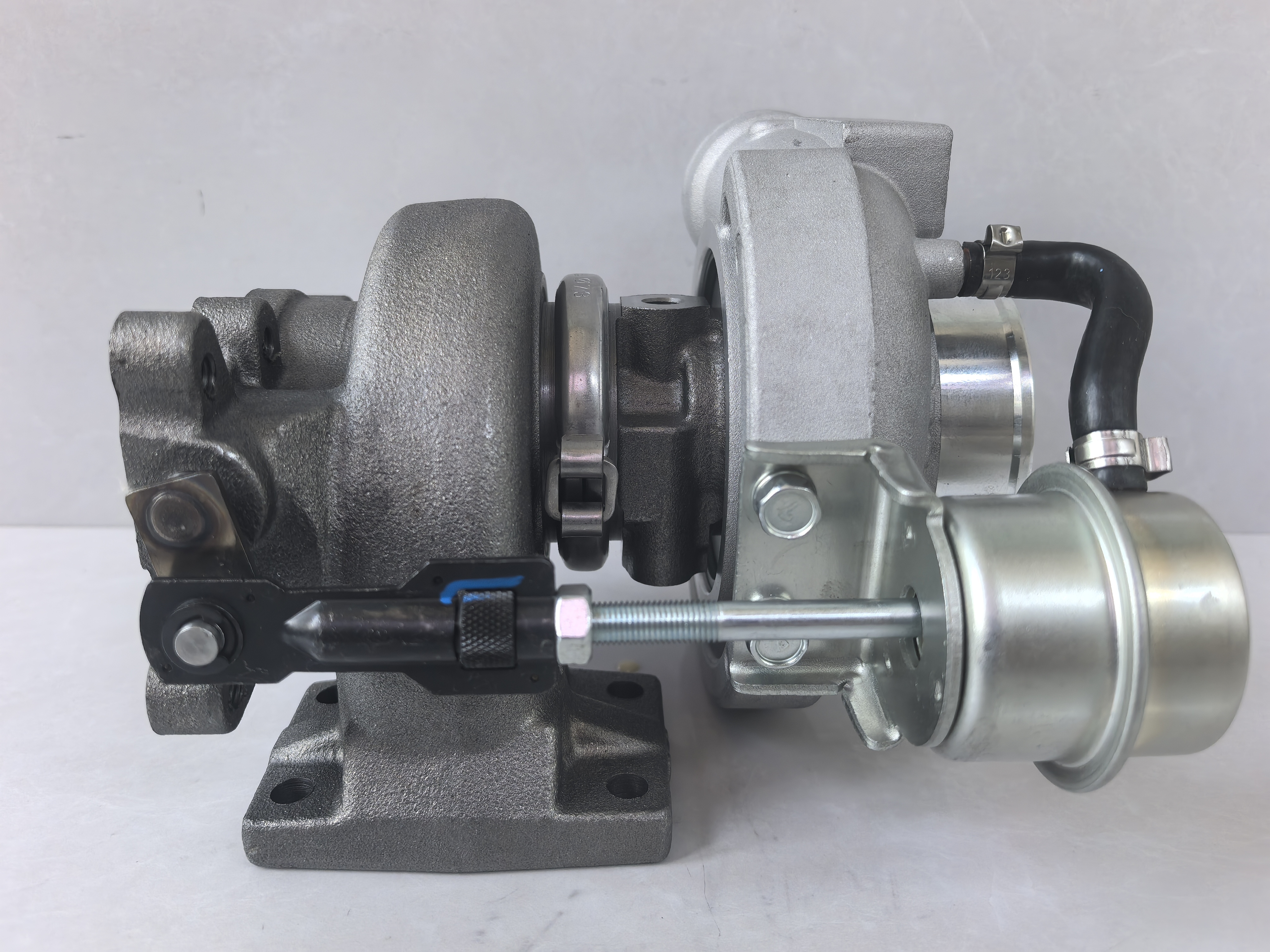 Turbochargers 3598723 504010328