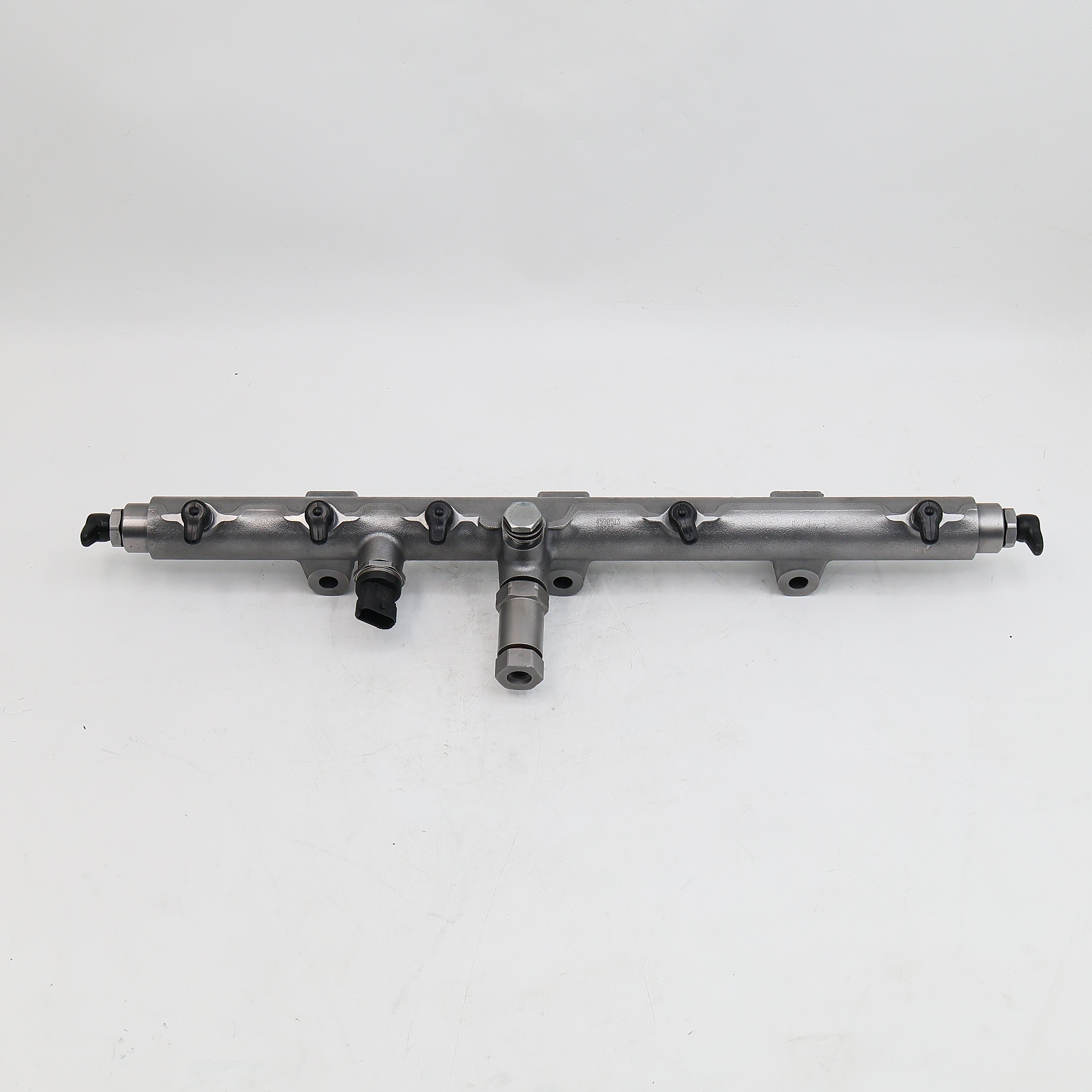 Common Rail Pipe 0445226025 3963815