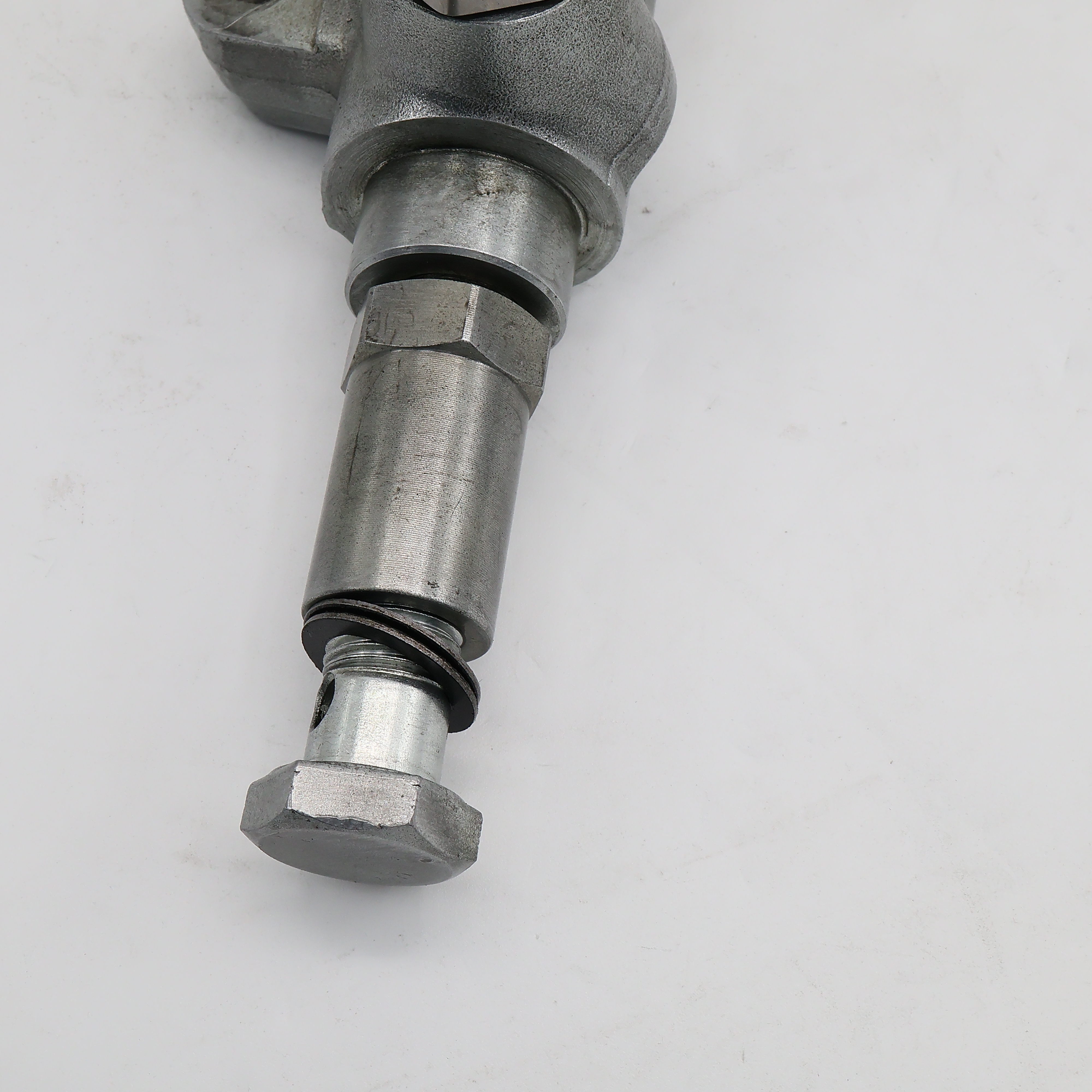 Common Rail Pipe 0445224016 ME225302