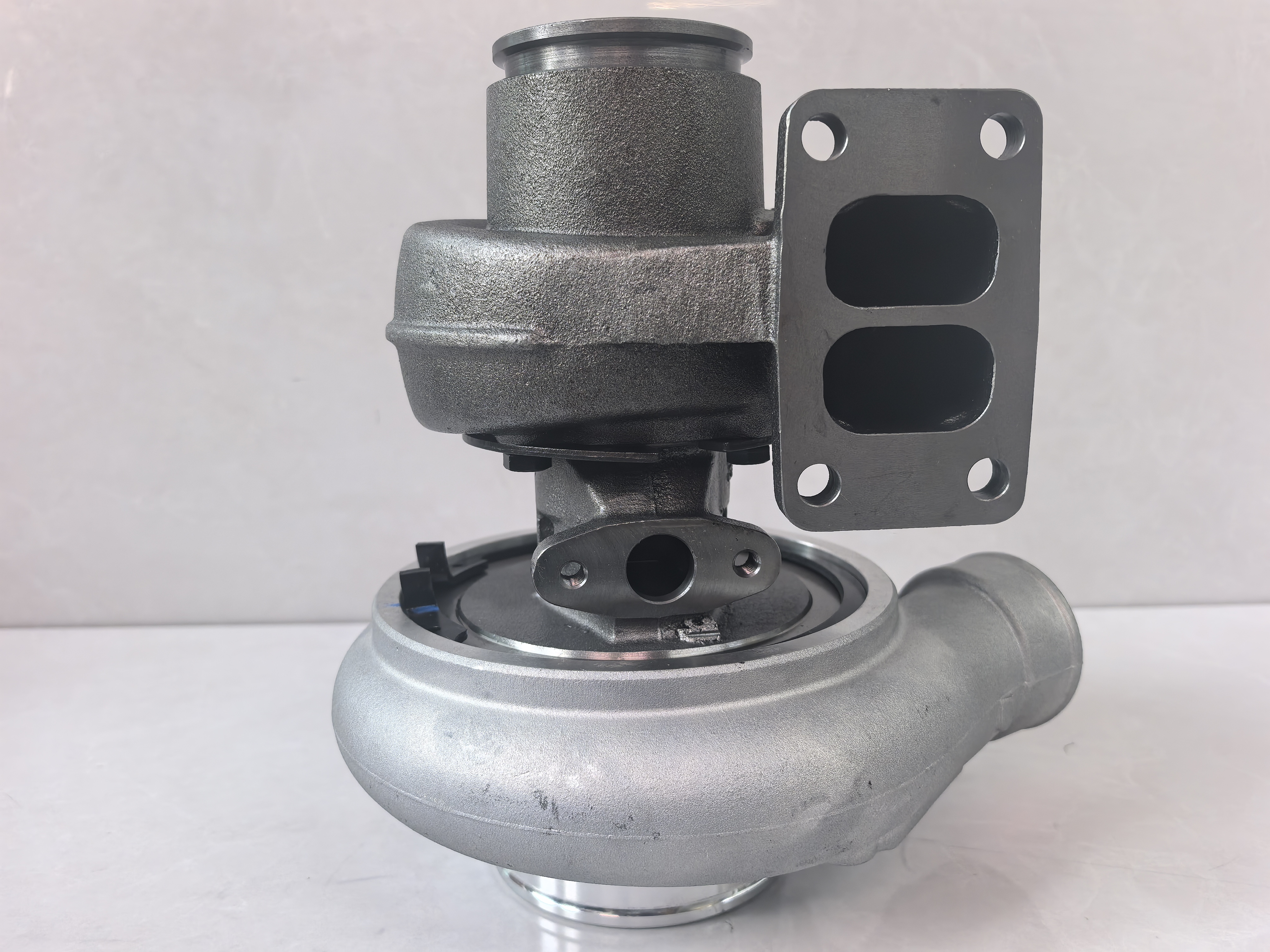 Turbochargers 6742-01-5208