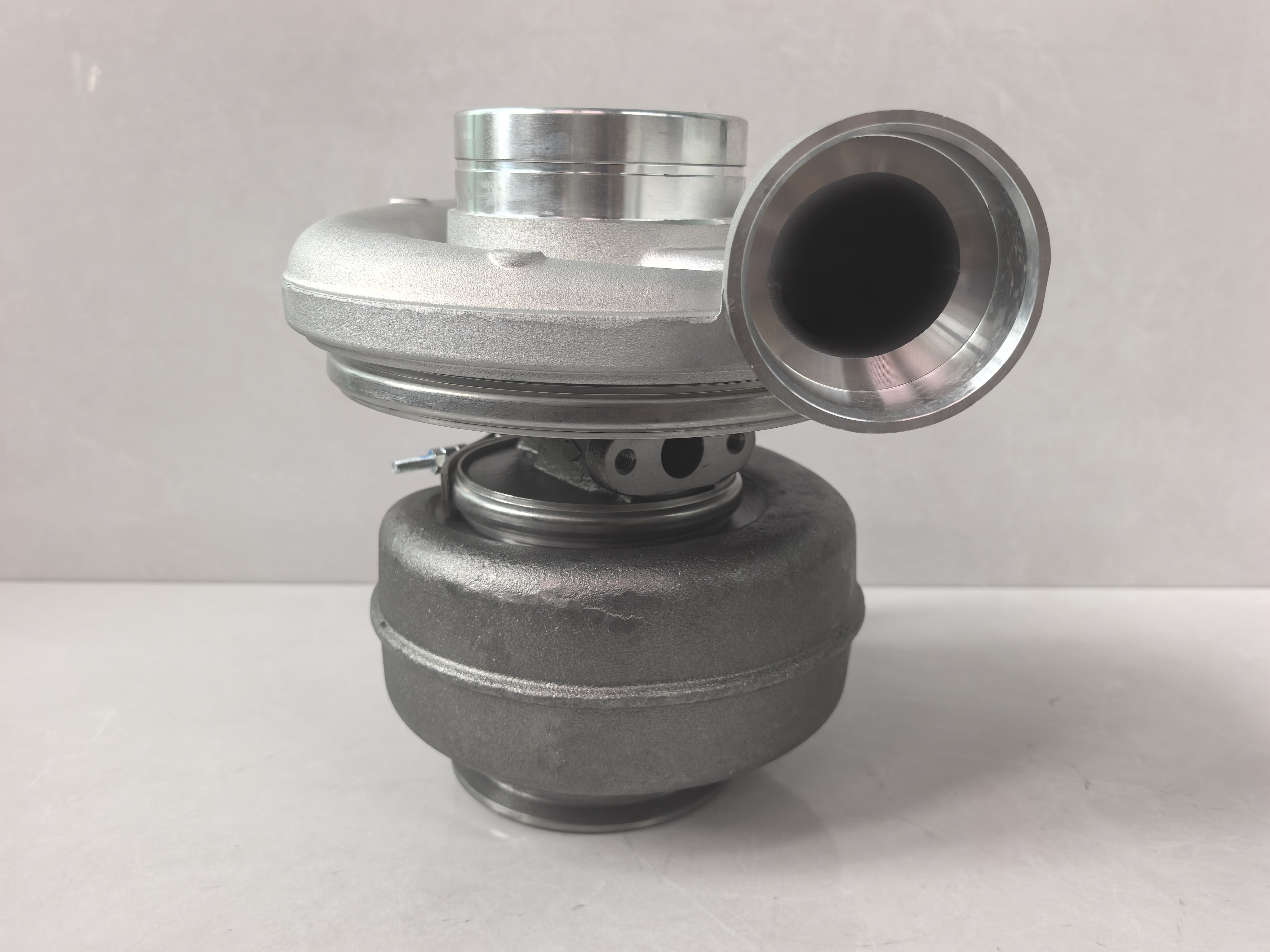 Turbochargers 3591077 3165219