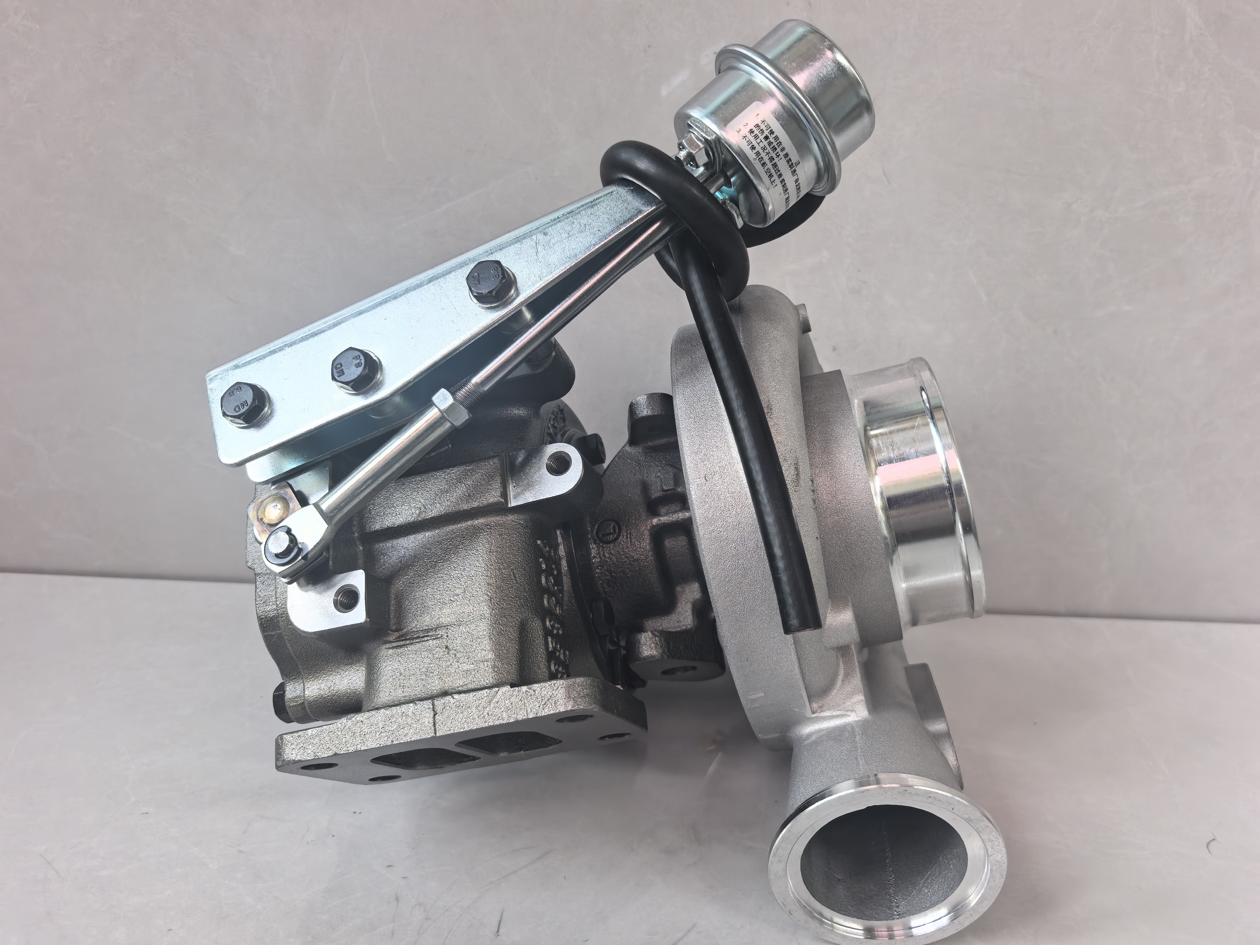 Turbochargers 4045185 4044947