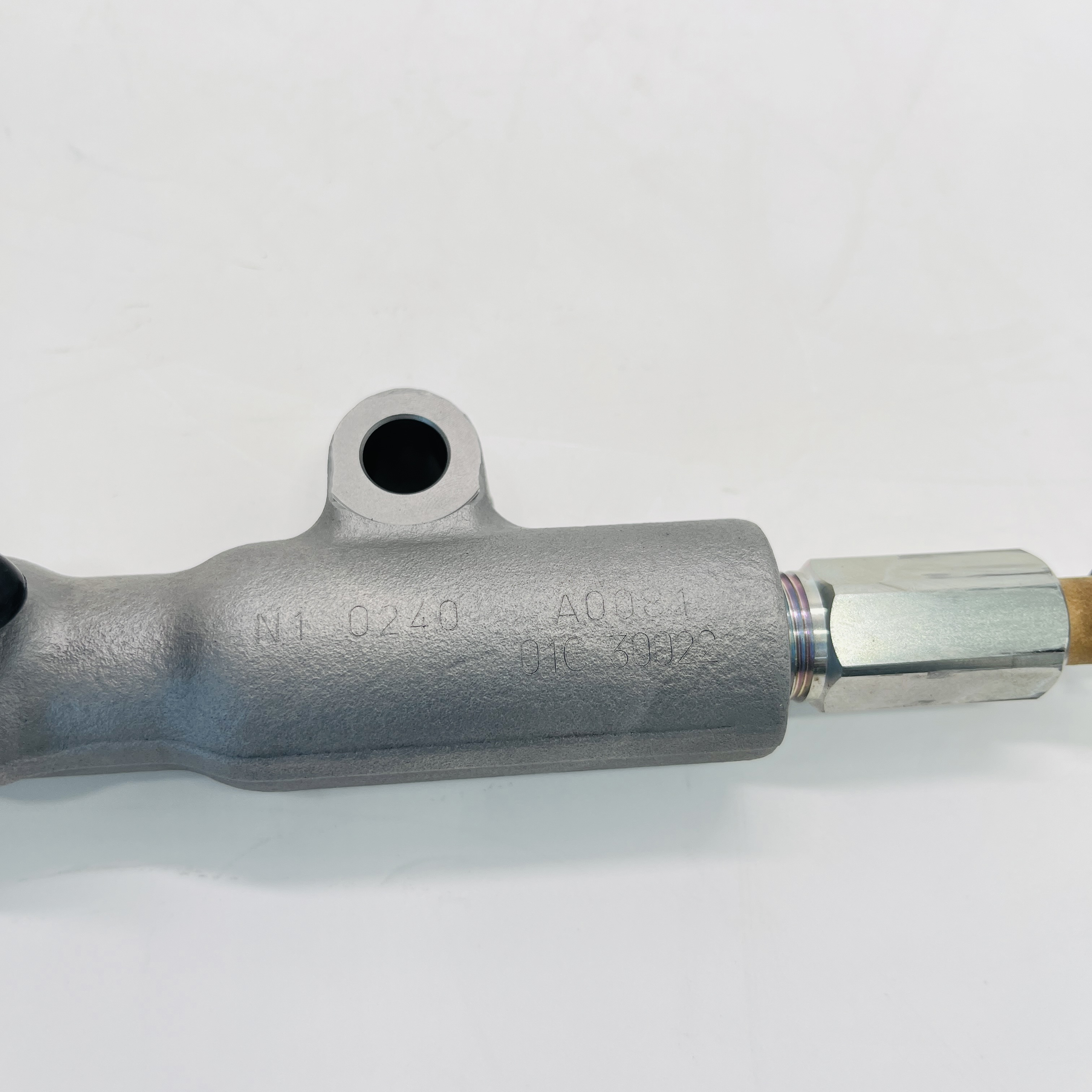 Common Rail Pipe 095440-0081 23810-E0030 23810-E0240