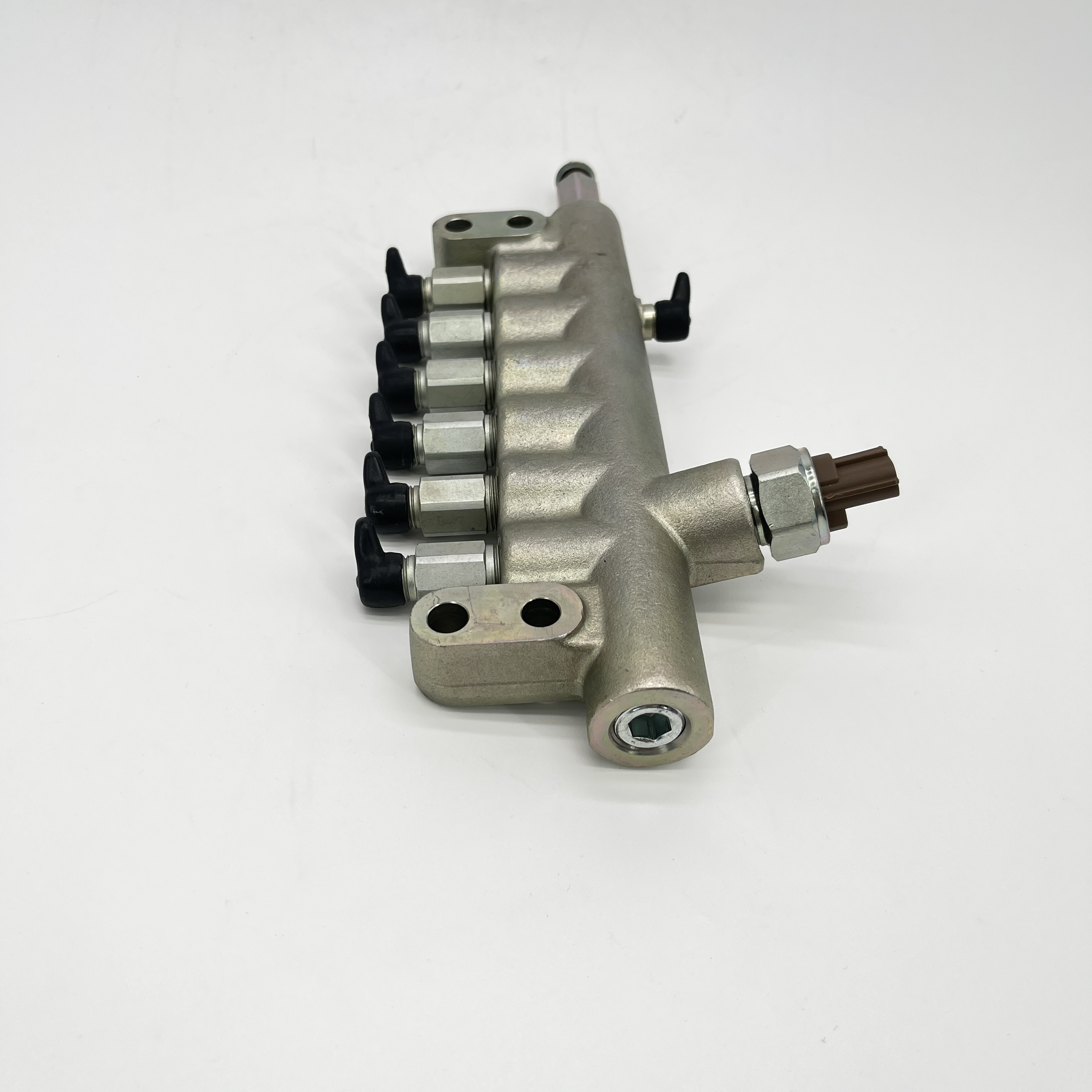 Common Rail Pipe 095440-0470 8-97323019-0 095440-1720 8-98152950-2