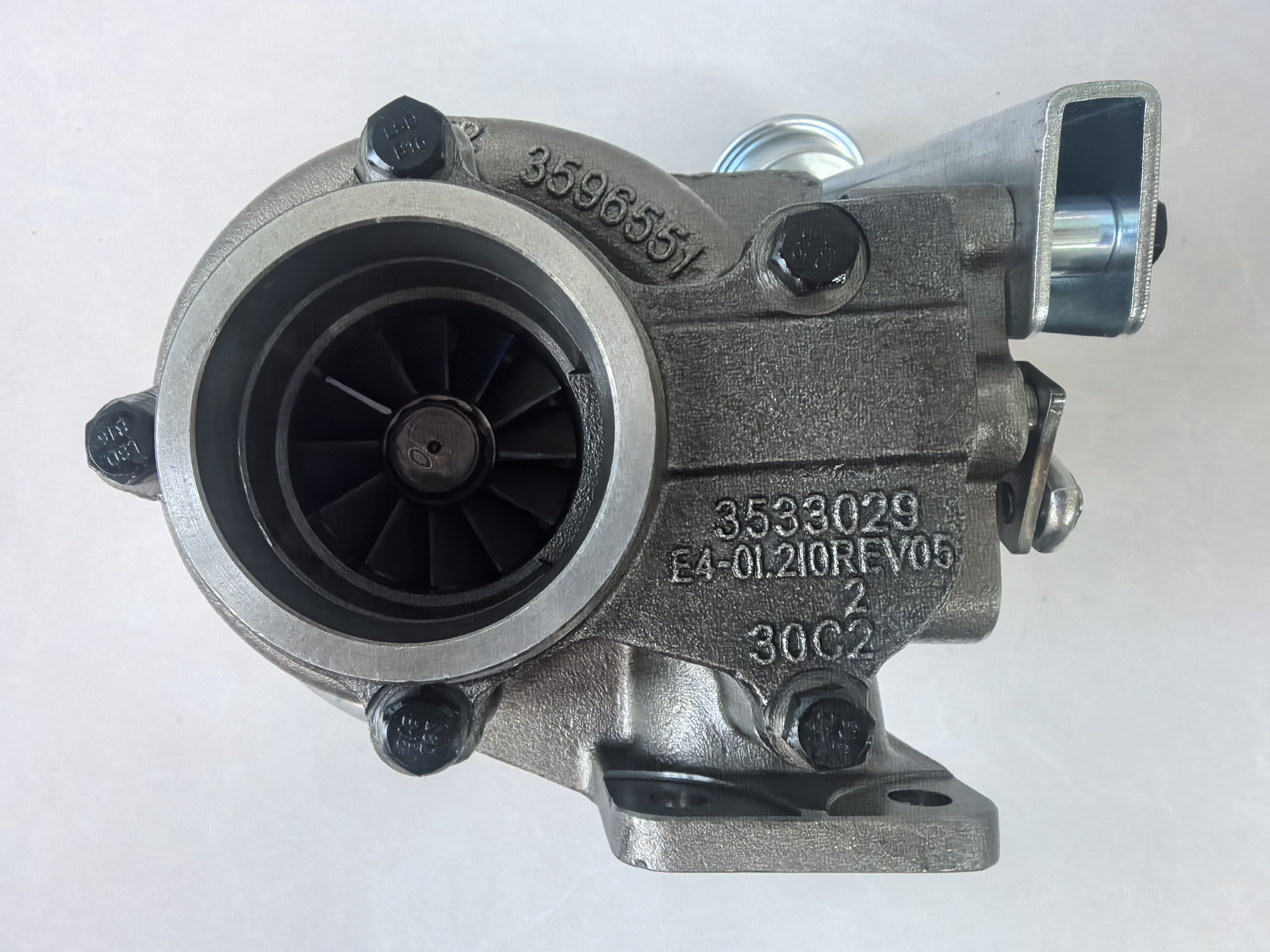 Turbochargers 4045877 4045184