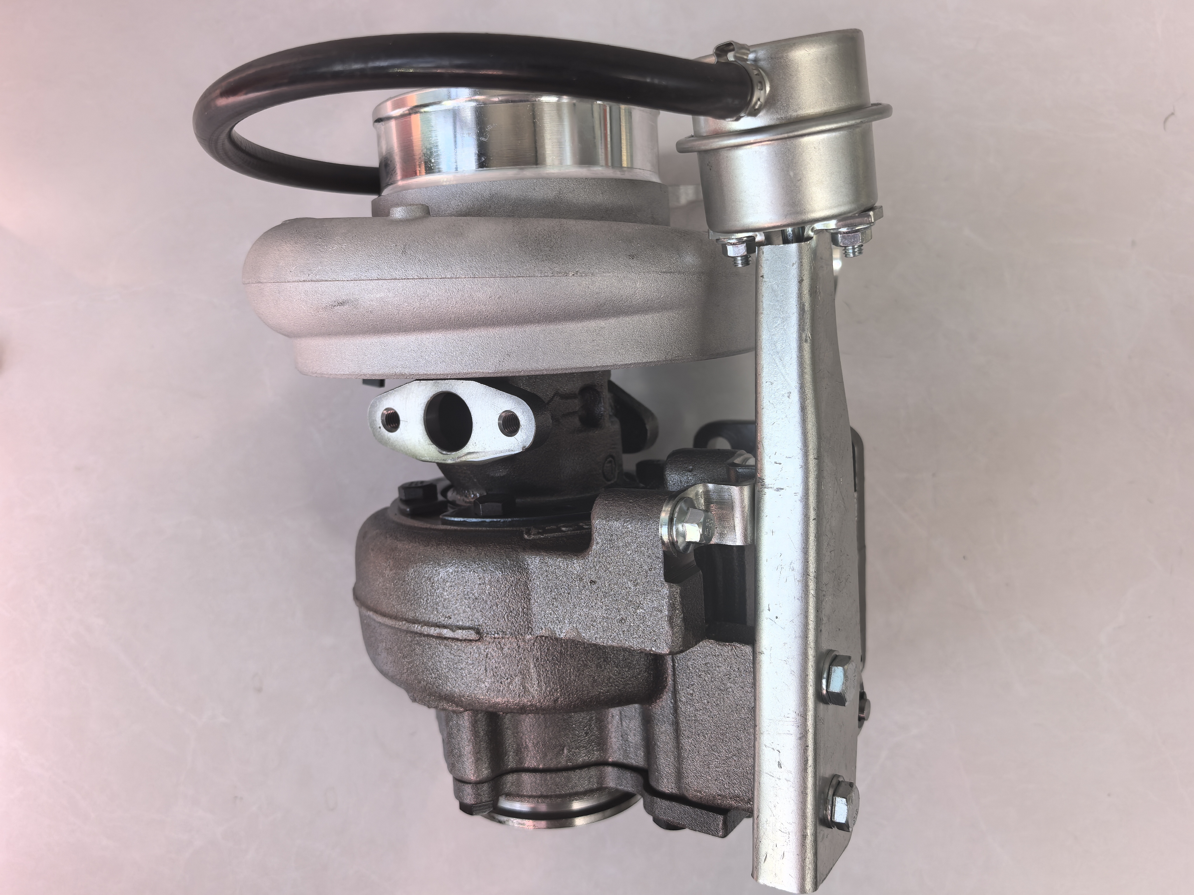 Turbochargers 4047757 4047758