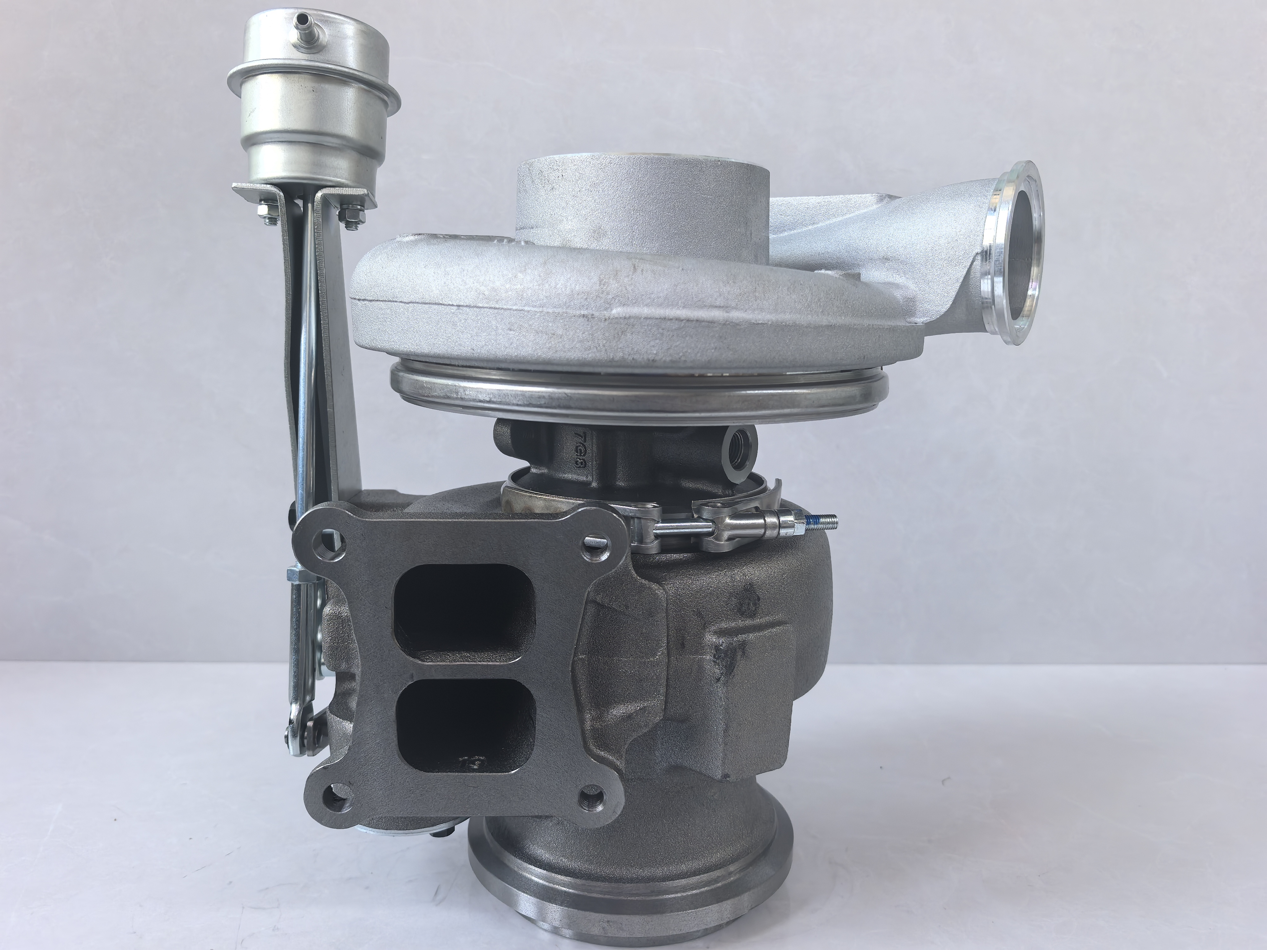 Turbochargers 4046026 4956102