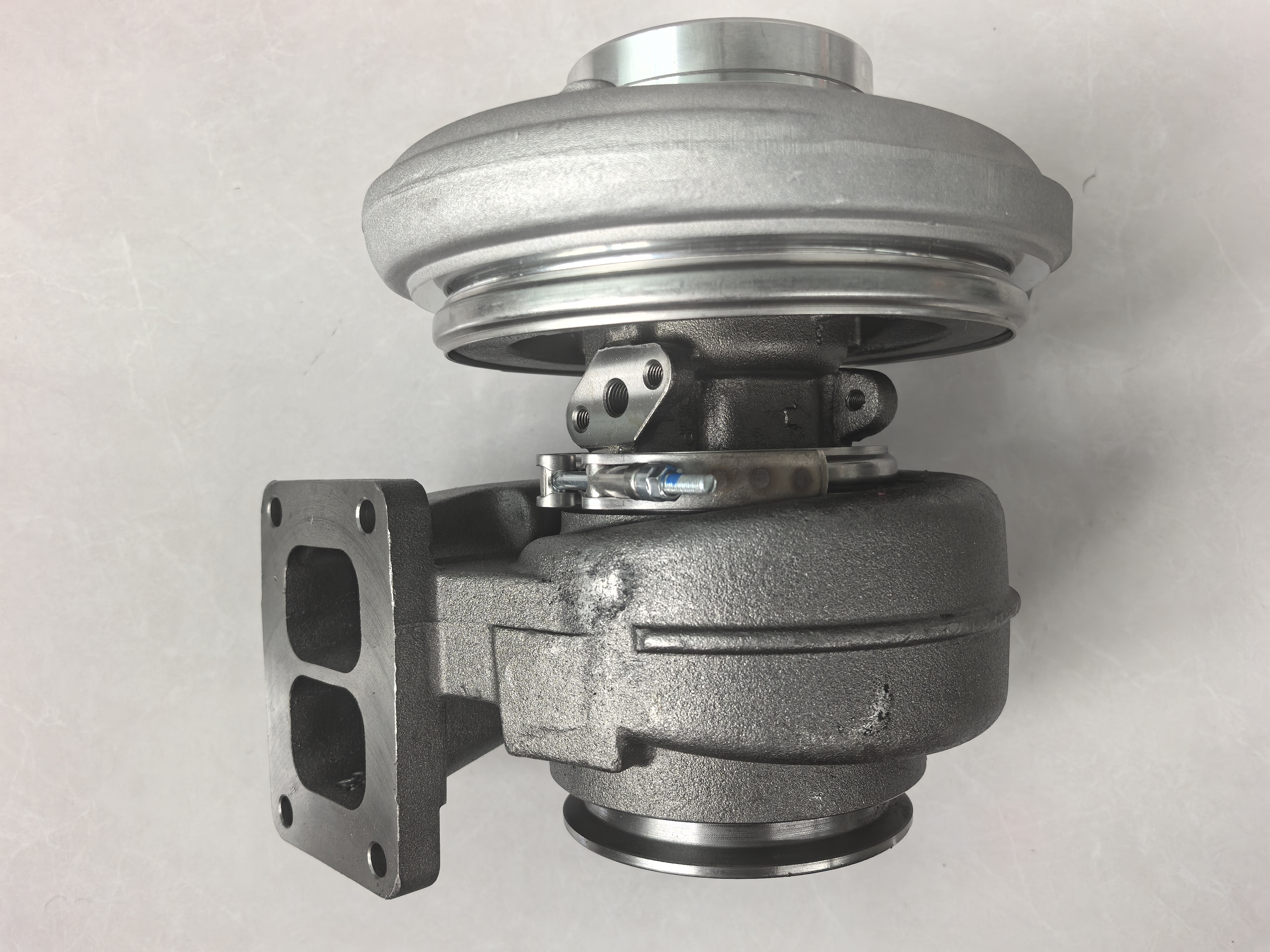 Turbochargers 3591077 3165219