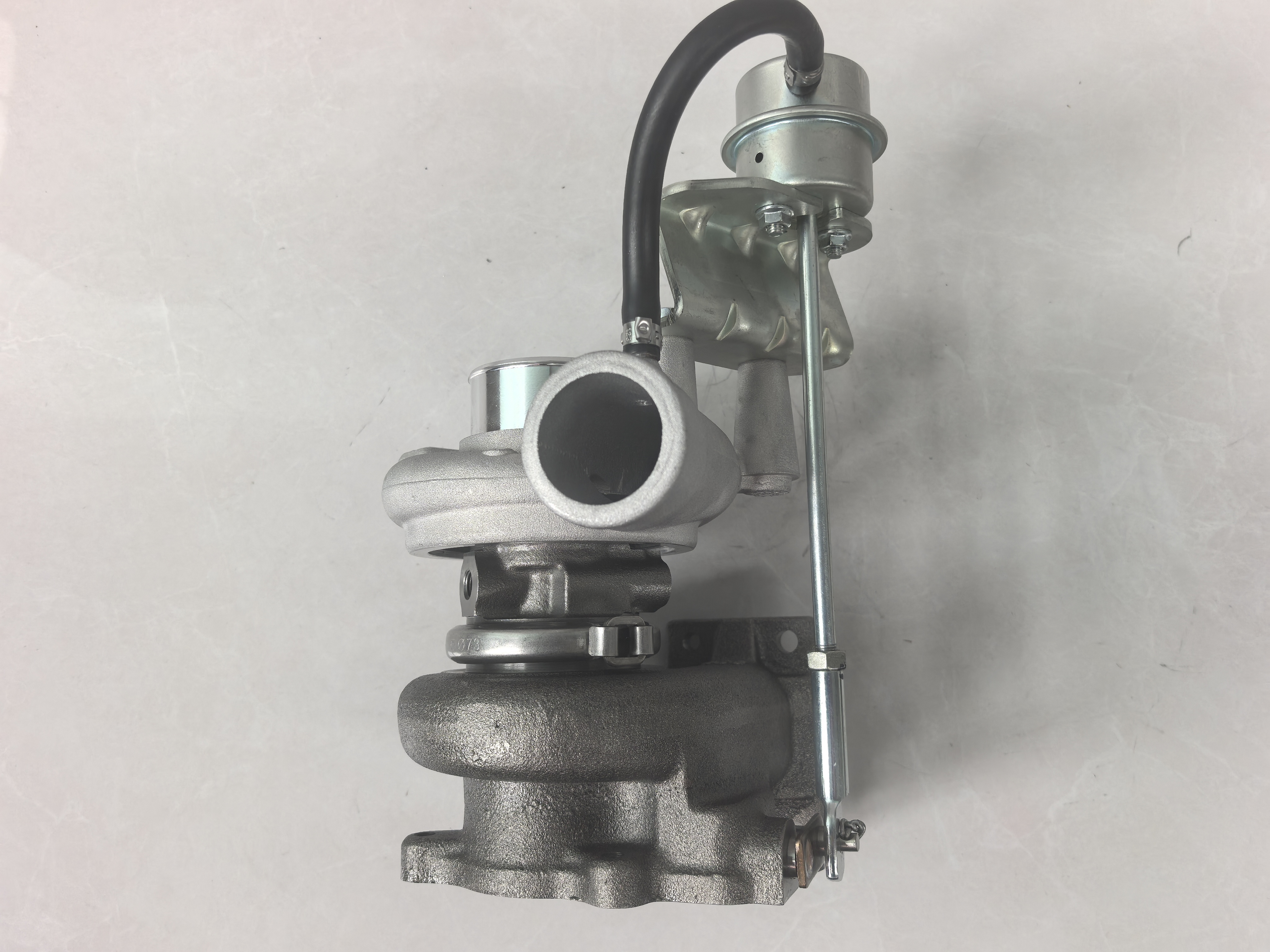 Turbochargers 2843145 84300602