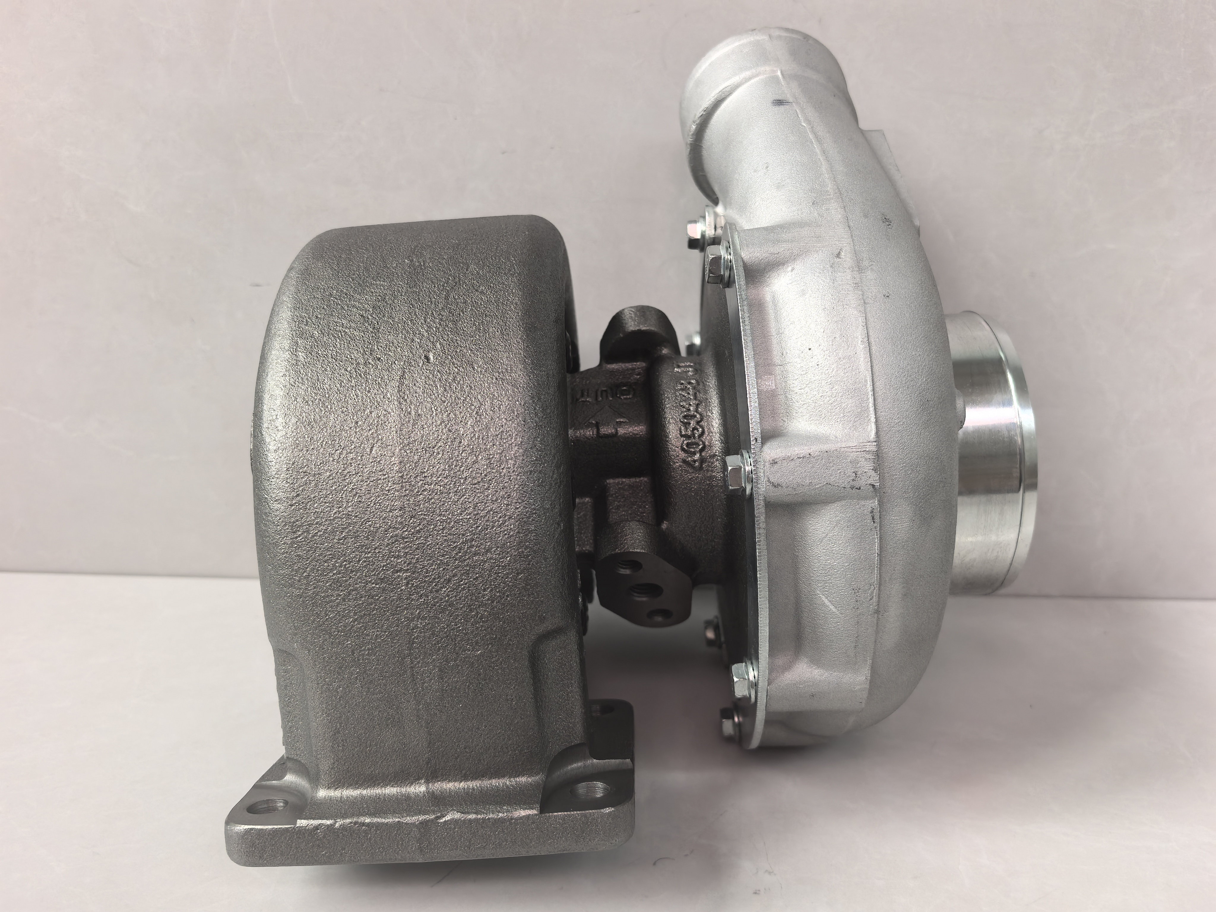 Turbochargers 3537639 1394638