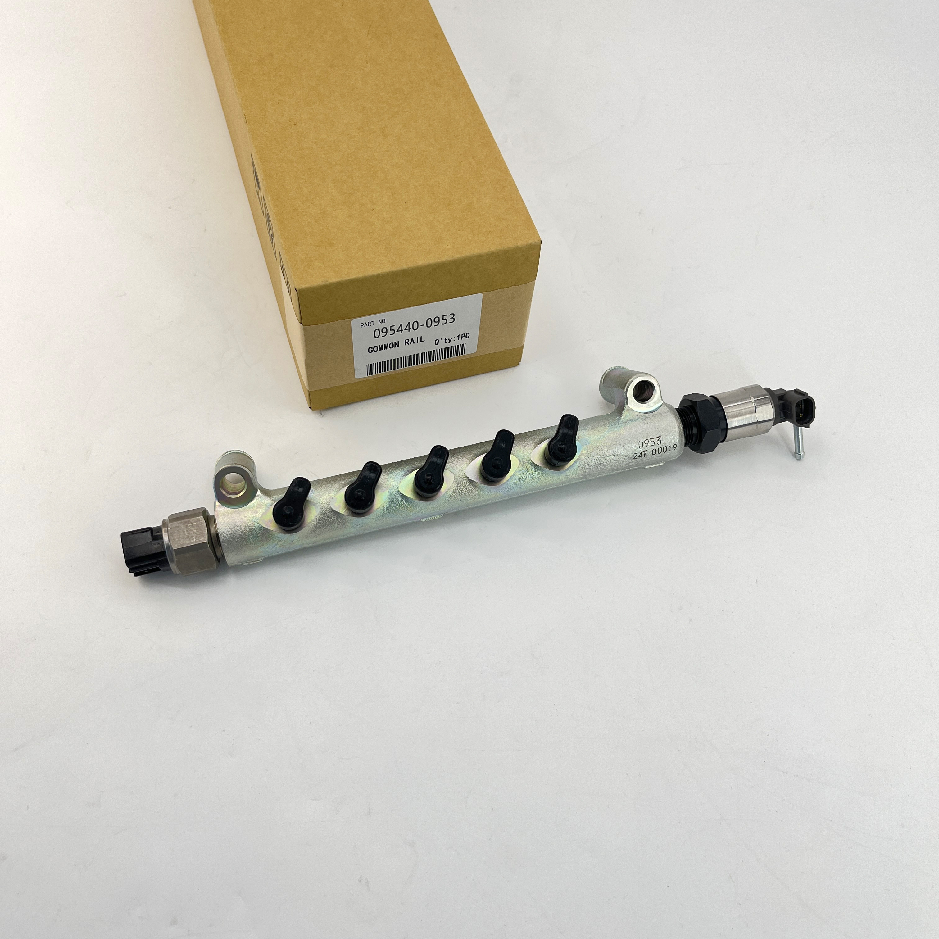 Common Rail Pipe 23810-30100 23810-0L030 095440-0951