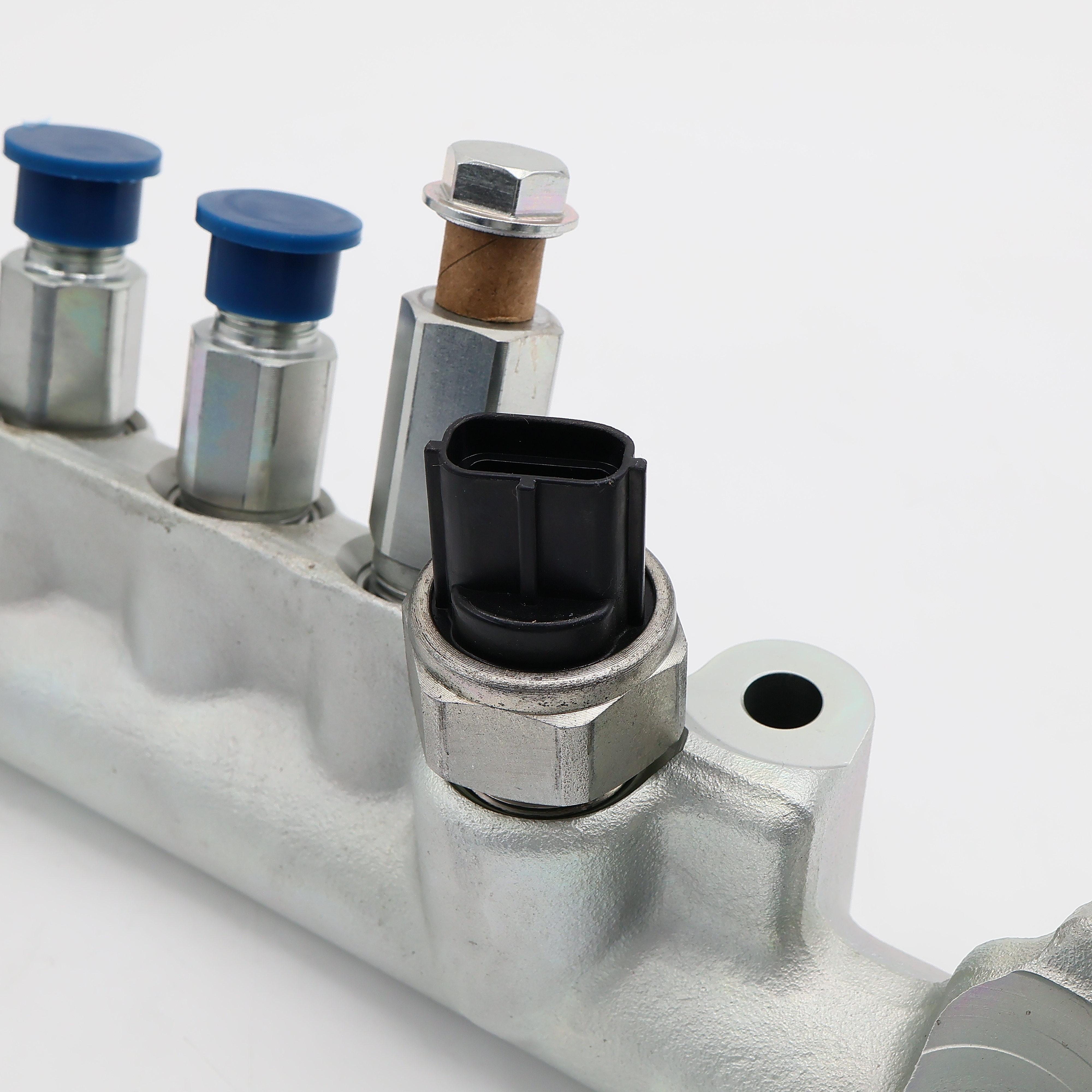 Common Rail Pipe 095440-1620 095440-0570 ME302292