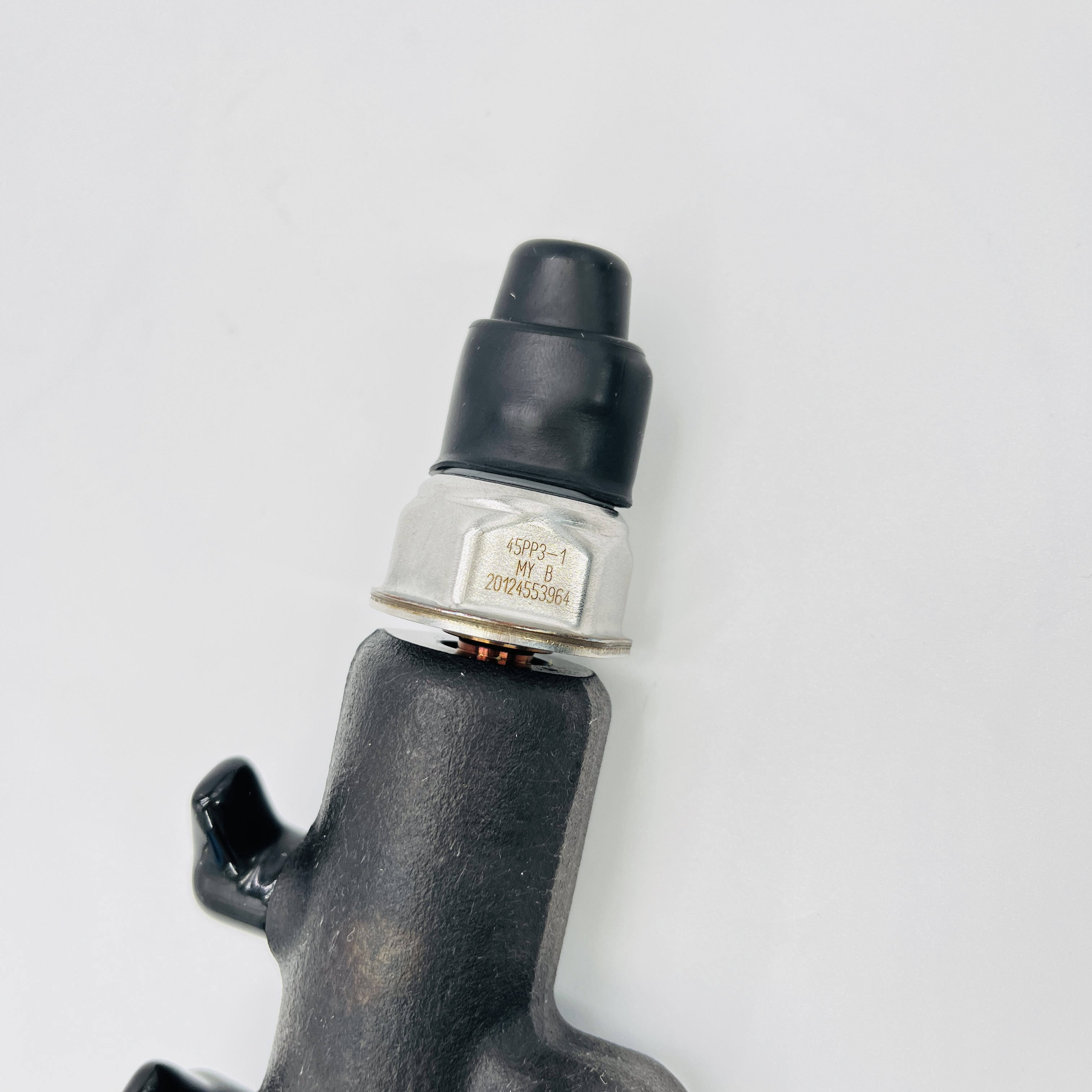 Common Rail Pipe 095440-0640 1465A034