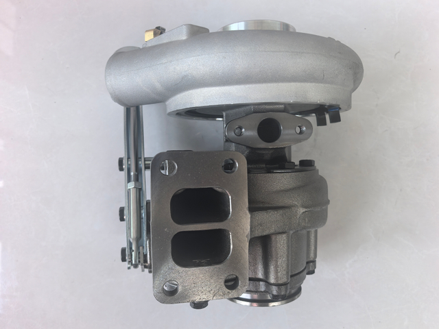 Turbochargers 4045877 4045184