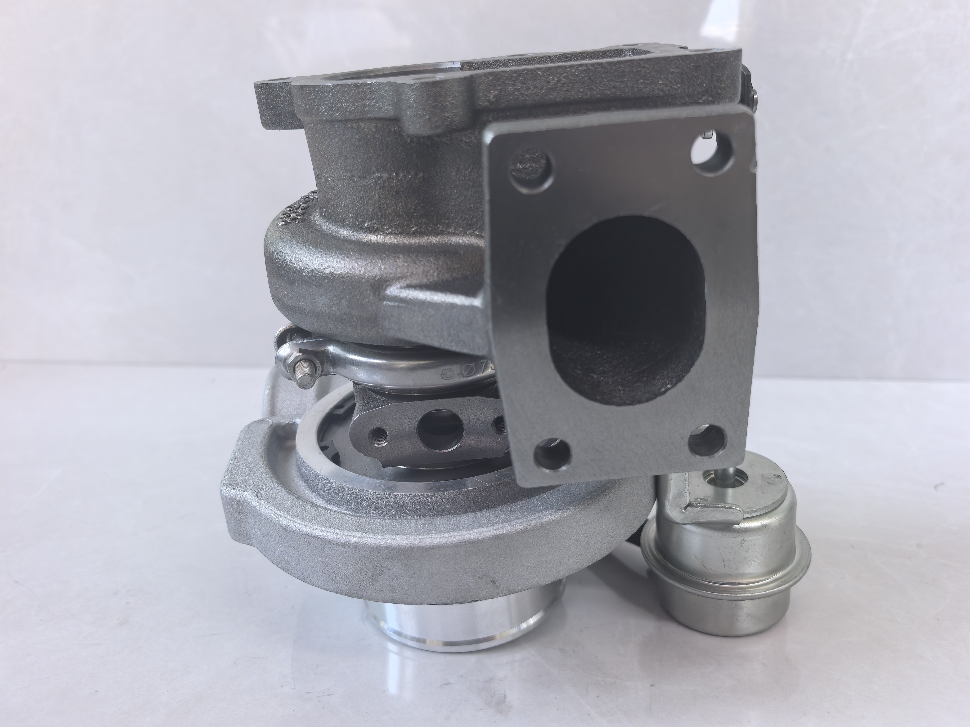 Turbochargers 4046530 504202795