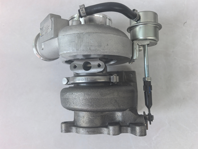 Turbochargers 2835140 D4043282