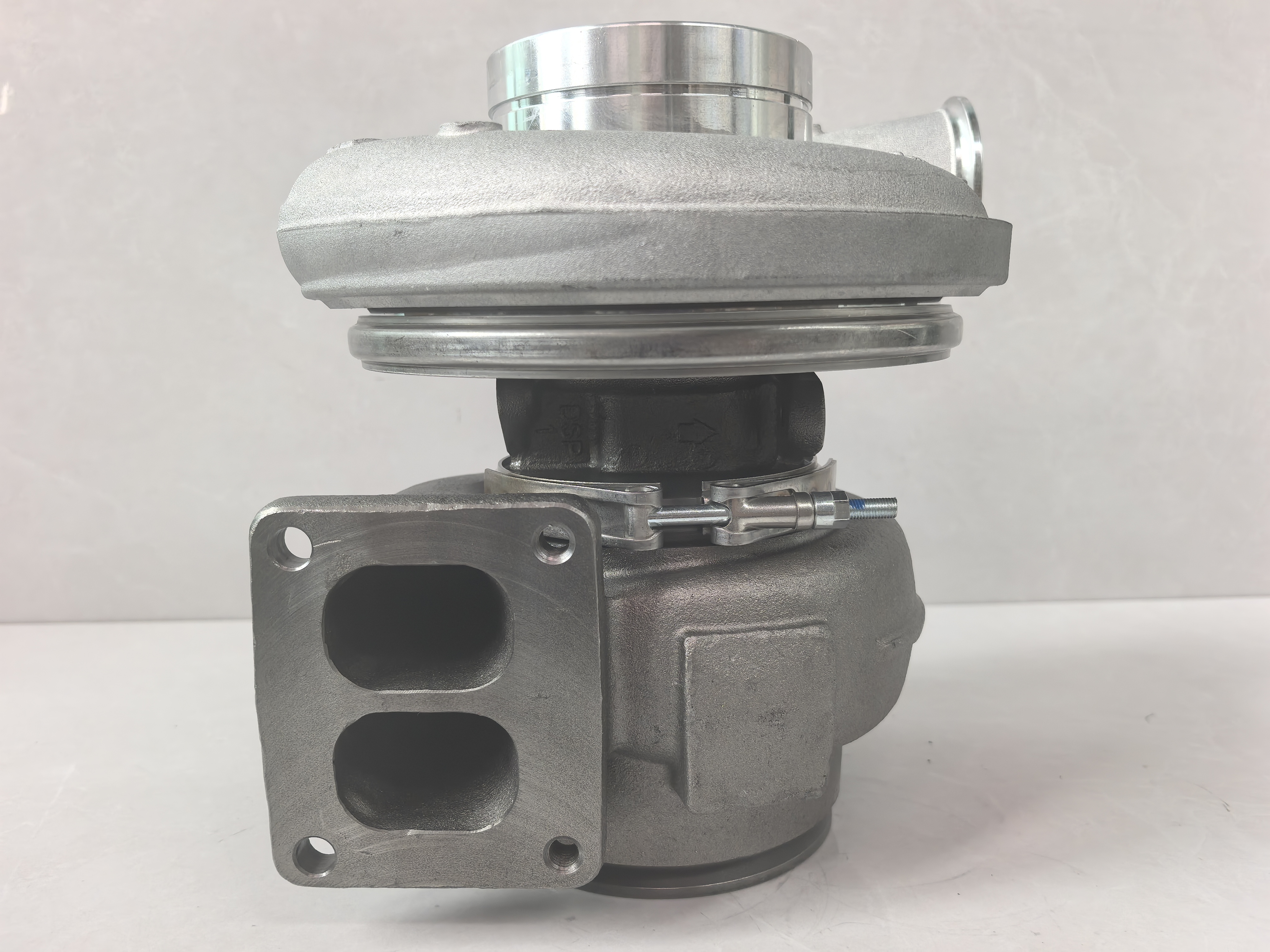 Turbochargers 4043648 504179011