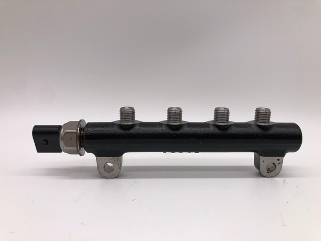 Common Rail Pipe 7249383